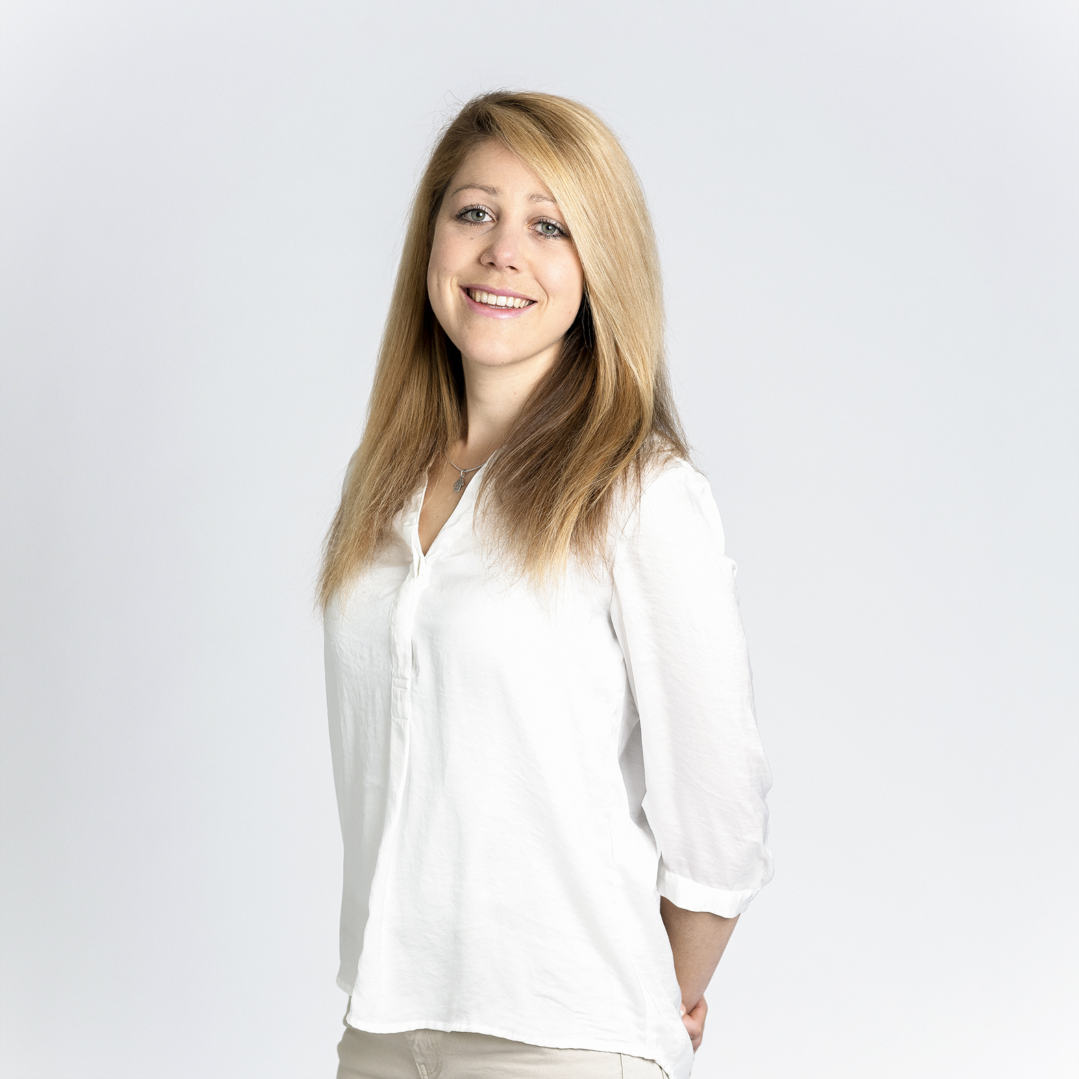 Med. Praxisassitentin Ronia Schweizer Med. Praxisassitentin Ronia Schweizer